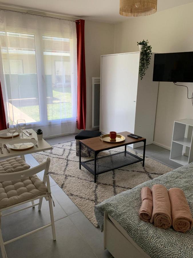 Studio Rambouillet, Parc & Foret公寓 外观 照片